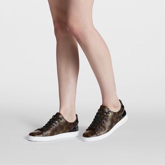 Louis Vuitton Front Row Sneakers - Picture 5 of 16